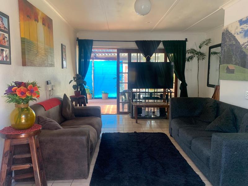 3 Bedroom Property for Sale in Westridge Western Cape
